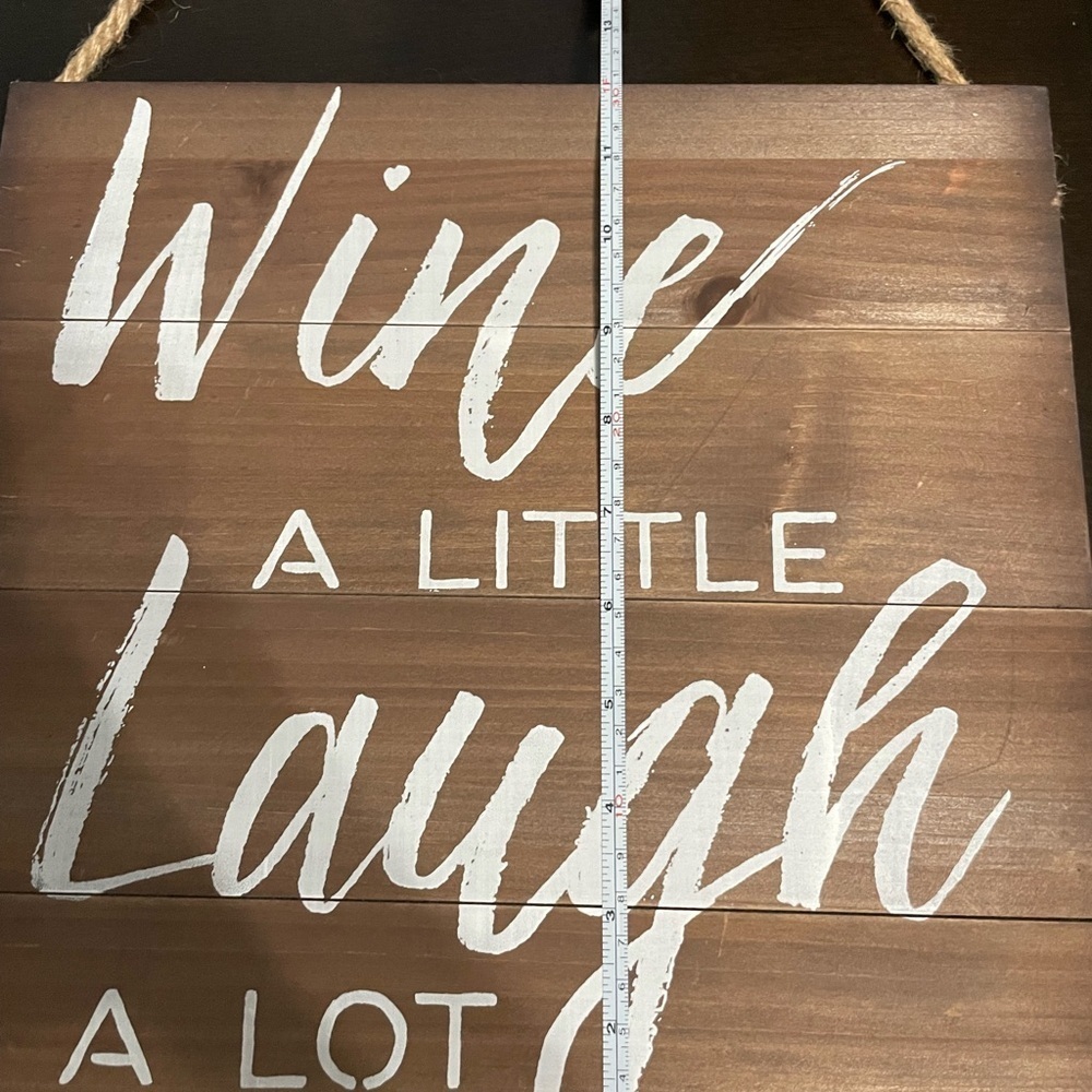 Charming Rustic Wine Wall Hanging - Picture 6 of 6